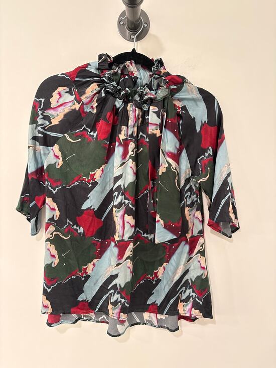 Never A Wallflower Tops - Never a Wallflower Silk Blend Short Sleeve Blouse Size S